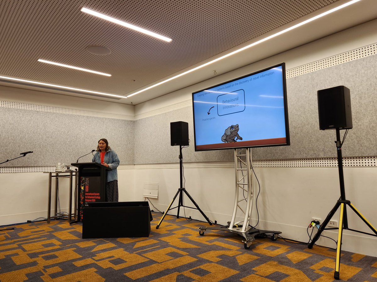 StephDeering95's tweet image. Had a wonderful time presenting some of my PhD work and meeting so many wonderful people at #ISBE2024. Until next time 🐦‍⬛