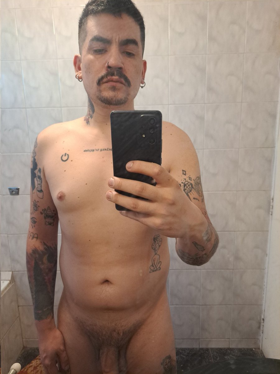 cootelocootelo's tweet photo. Se necesita follamigo verst, caliente y apañador 😁🔥 https://t.co/SXvl11nRsX