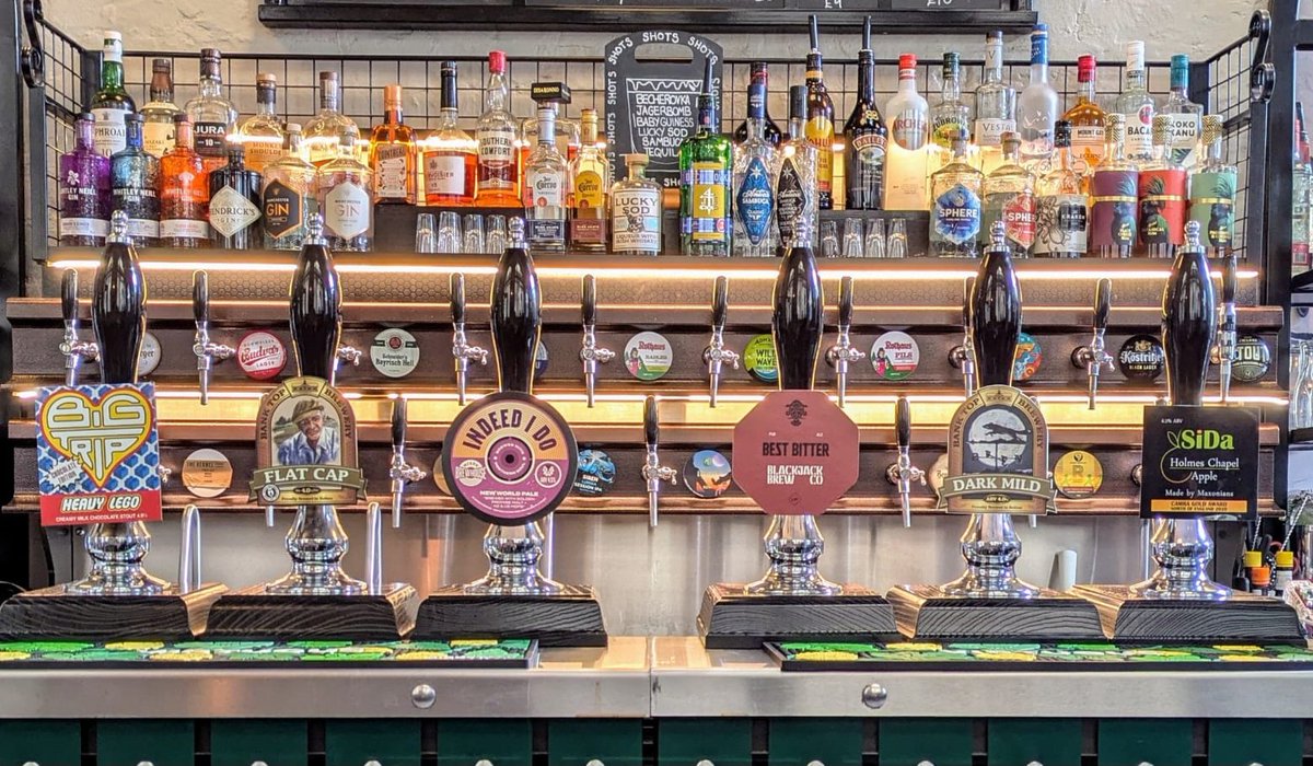 Victoria Tap (@tapvicmcr) on Twitter photo What a way to start the weekend-
Big Trip Heavy Lego Choc Stout
<a href="/BankTopBrewery/">Bank Top Brewery</a> Flat Cap Pale
<a href="/Wiganbrewhouse/">Wiganbrewhouse</a> Indeed I Do Pale
<a href="/Blackjackbeers/">Blackjack Brewing Co.</a> Bitter
<a href="/BankTopBrewery/">Bank Top Brewery</a> Dark Mild
SiDa Holmes Chapel Apple Cider
+ 19 kegs lines, ciders, perry's and plenty of takeouts available 🍻 What a way to start the weekend-
Big Trip Heavy Lego Choc Stout
<a href="/BankTopBrewery/">Bank Top Brewery</a> Flat Cap Pale
<a href="/Wiganbrewhouse/">Wiganbrewhouse</a> Indeed I Do Pale
<a href="/Blackjackbeers/">Blackjack Brewing Co.</a> Bitter
<a href="/BankTopBrewery/">Bank Top Brewery</a> Dark Mild
SiDa Holmes Chapel Apple Cider
+ 19 kegs lines, ciders, perry's and plenty of takeouts available 🍻