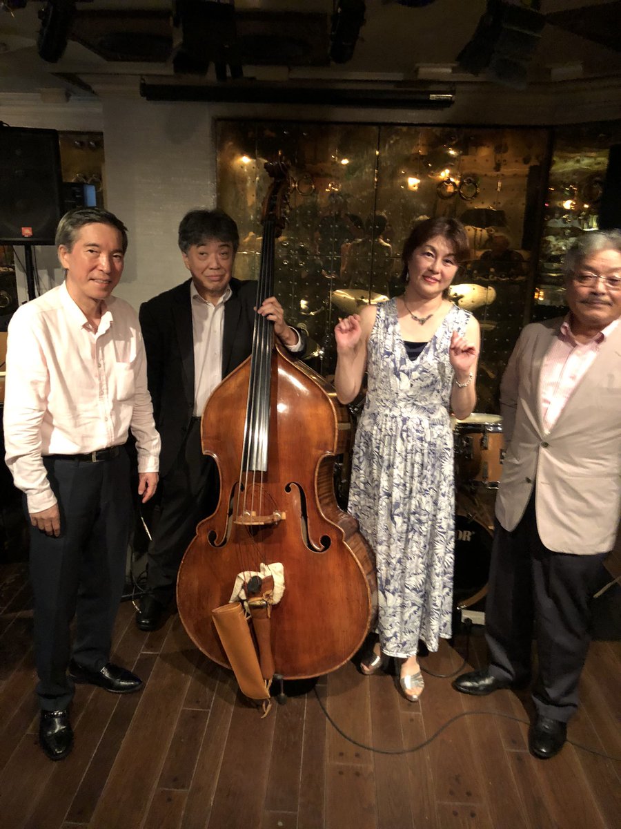 ojiyumi_jazz's tweet photo. 明日10月5日19時~
#よいどれ伯爵 さんにて
出演します♪
熱~い生ジャズライブ
お届け出来るよう努めます😤
是非ぜひお出かけ下さいませ♪
予定曲
#AutumnNocturne
#SpeakLow
#Batucada #降っても晴れても #上を向いて歩こう
#横浜ジャズの店
#ビールのつまみ
#ゴボウのフライ https://t.co/RI2bWKnCJf