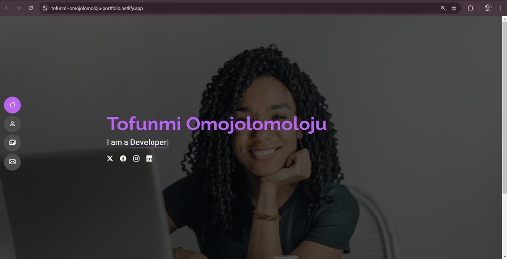 tee_gold30's tweet photo. 3 months into my web dev journey at @hertechtrail &amp; it’s been both challenging &amp; rewarding!
I’ve learned to code, harness media queries, host my pages, build my portfolio website.

Huge thanks to my coaches @chim_broma @FaithOnyeani 

Check out my work: [https://t.co/q8fHXbnPwU] https://t.co/rW5CRvMXZq