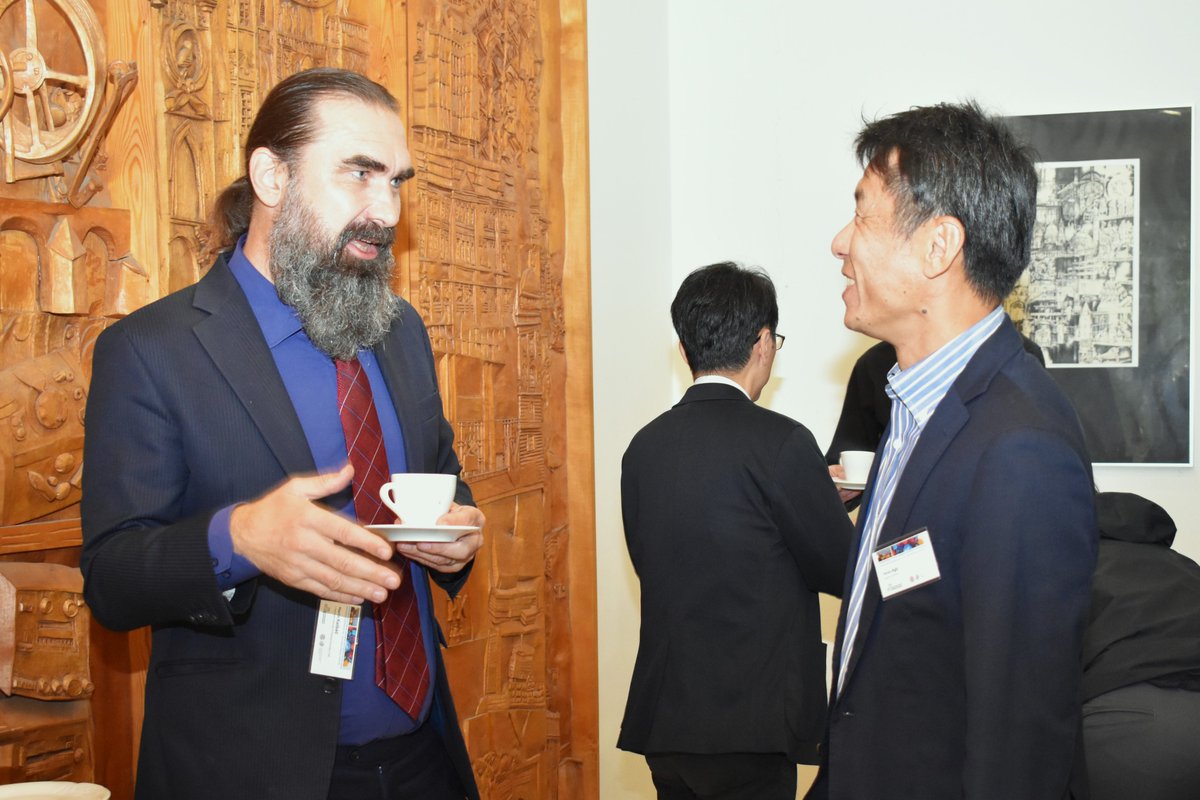JHINST_Prague's tweet photo. 🔗Joining scientific forces within the #AMULET project

👉https://t.co/dczEJbxGcY

From September 26th to 28th, 2024, Prague hosted the Czech-Japanese symposium on advanced multiscale materials.

#smart #akademievedcr #nano #nanomaterial #grafen #2Dmaterial #senzor https://t.co/cWi8Ab1EG8