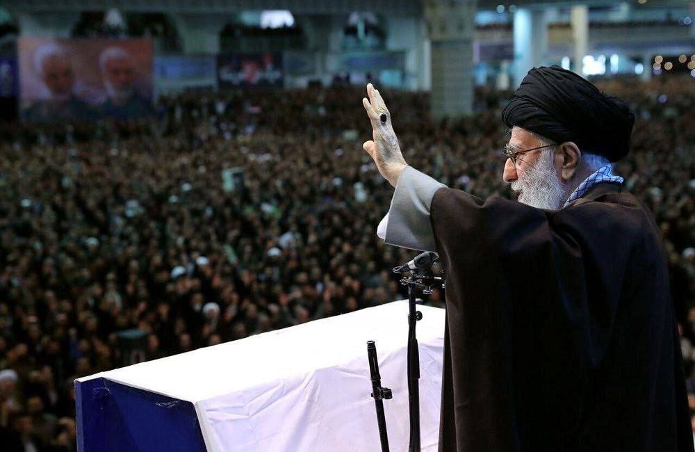 🇮🇷 The world stands with this man