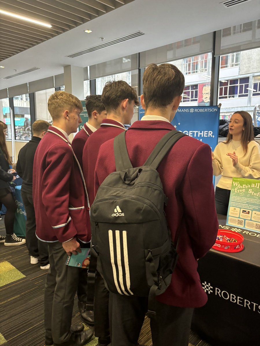 SNHSBUSED's tweet image. Our S5/S6 Accountants had a great morning out @UniStrathclyde visiting the @DYWLED ‘Step into Finance’ Career’s Fair. They have learned all about the possible careers pathways available after school! @stninianshigh @DYWStNiniansHS1 #Finance #DYW