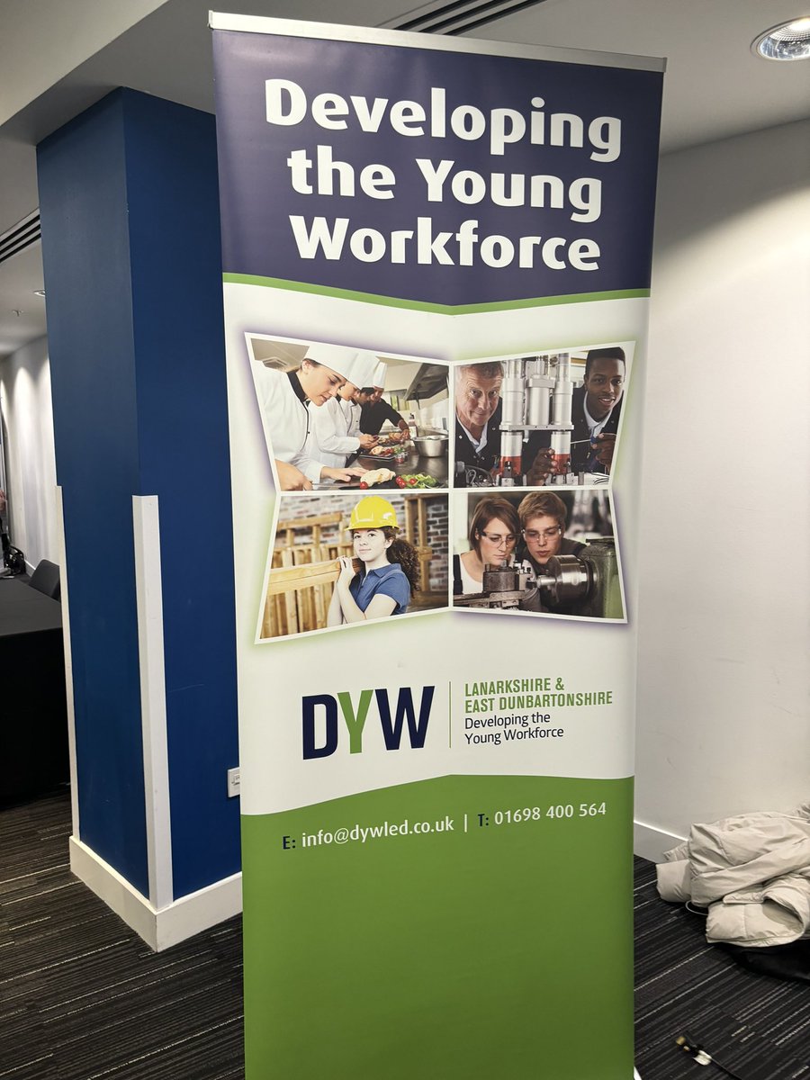 SNHSBUSED's tweet image. Our S5/S6 Accountants had a great morning out @UniStrathclyde visiting the @DYWLED ‘Step into Finance’ Career’s Fair. They have learned all about the possible careers pathways available after school! @stninianshigh @DYWStNiniansHS1 #Finance #DYW