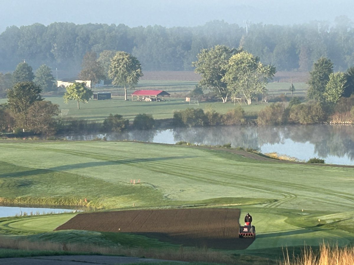 Oak Shadows G. C. tweet media