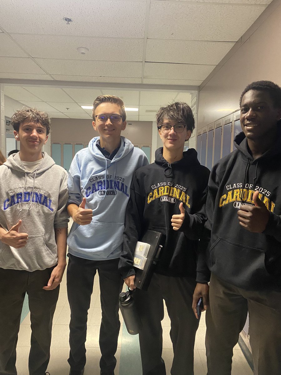 WendyLarm's tweet image. Gr12s @CardinalLegerSS looking good in their grad hoodies while doing good fundraising for @legerdeca! #LancerLearning