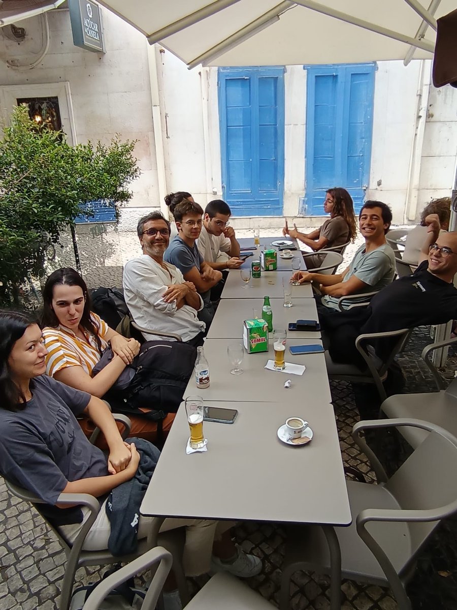 MicroEcoEvo busy bees planning next research steps and celebrating life 🙂