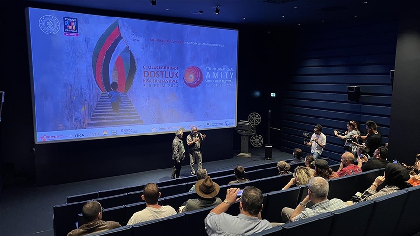 aakultursanat's tweet photo. '6. Uluslararası Dostluk Kısa Film Festivali' Michel Khleifi'nin filmi ile başladı https://t.co/BQlHRn9Rt8 https://t.co/2nOmQN0T4T