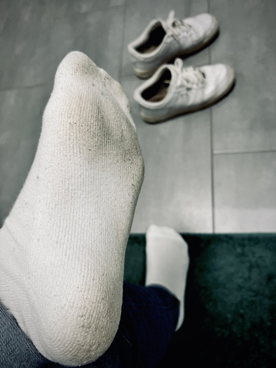 MaleSocksExcl's tweet photo. More At https://t.co/ghT0gQ0EUt  
Get Yourself My Smelly Socks At https://t.co/t0VwRqrRd8  
20% Off Your First Order With Code: malesocksexclusive https://t.co/O99PYiptC1