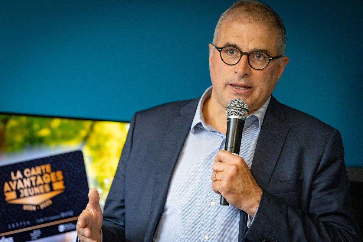 Hier avait lieu l'inauguration des 🆕locaux d’<a href="/infojeunesbfc/">Info Jeunes Bourgogne-Franche-Comté</a> à #Dijon en présence de <a href="/nkoenders/">Nathalie KOENDERS</a> (1ere adjointe au maire à <a href="/dijon/">Ville de Dijon</a>), Hamid EL HASSOUNI, <a href="/willybourgeois/">☰ Willy Bourgeois</a> (Pdt CRIJ), <a href="/mourlet35/">Emmanuel Mourlet</a> (Pdt @InfoJeunesFR) et Augustin GOUJON directeur de secteur Banque Pop. BFC .