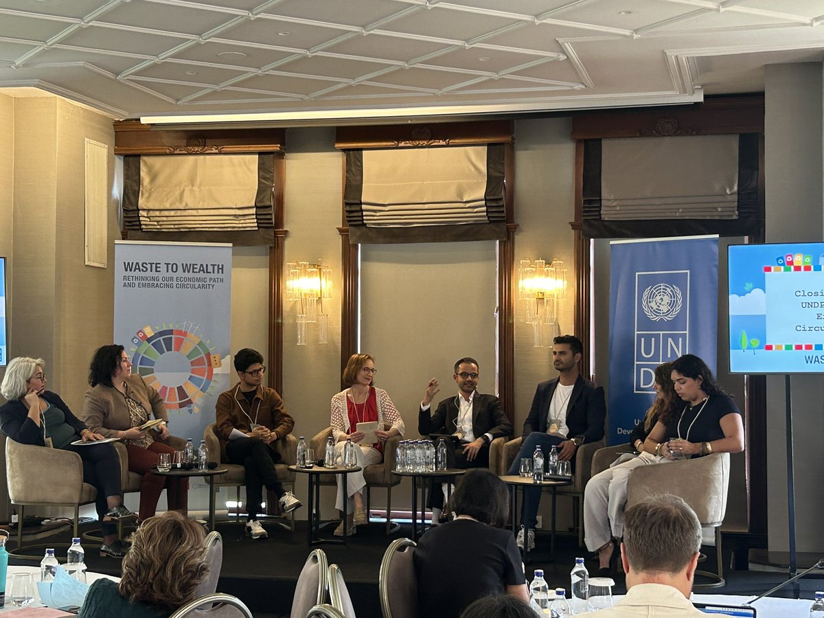 ‘When you’re faced with a flooding in your house, the first thing you do is not pick up the mop, but turn off the tap’ #HannahforChange #WastetoWealth #EndPlasticPollution <a href="/UNDPEurasia/">UNDP Eurasia</a>