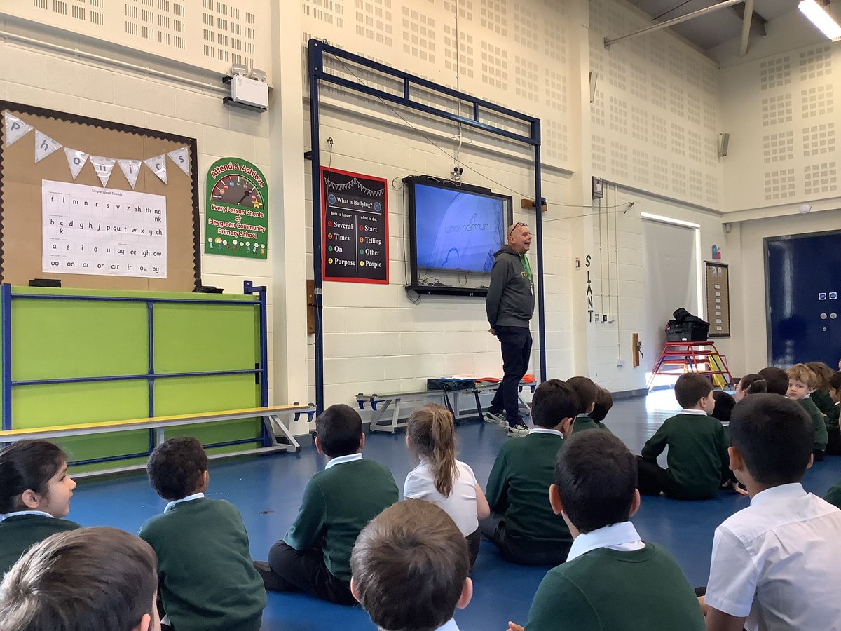 MissCrosslandHG's tweet photo. Today we learnt all about our local junior park run 🏃‍♂️ 🏃‍♀️ @hgprimary https://t.co/e1eL3tAk19