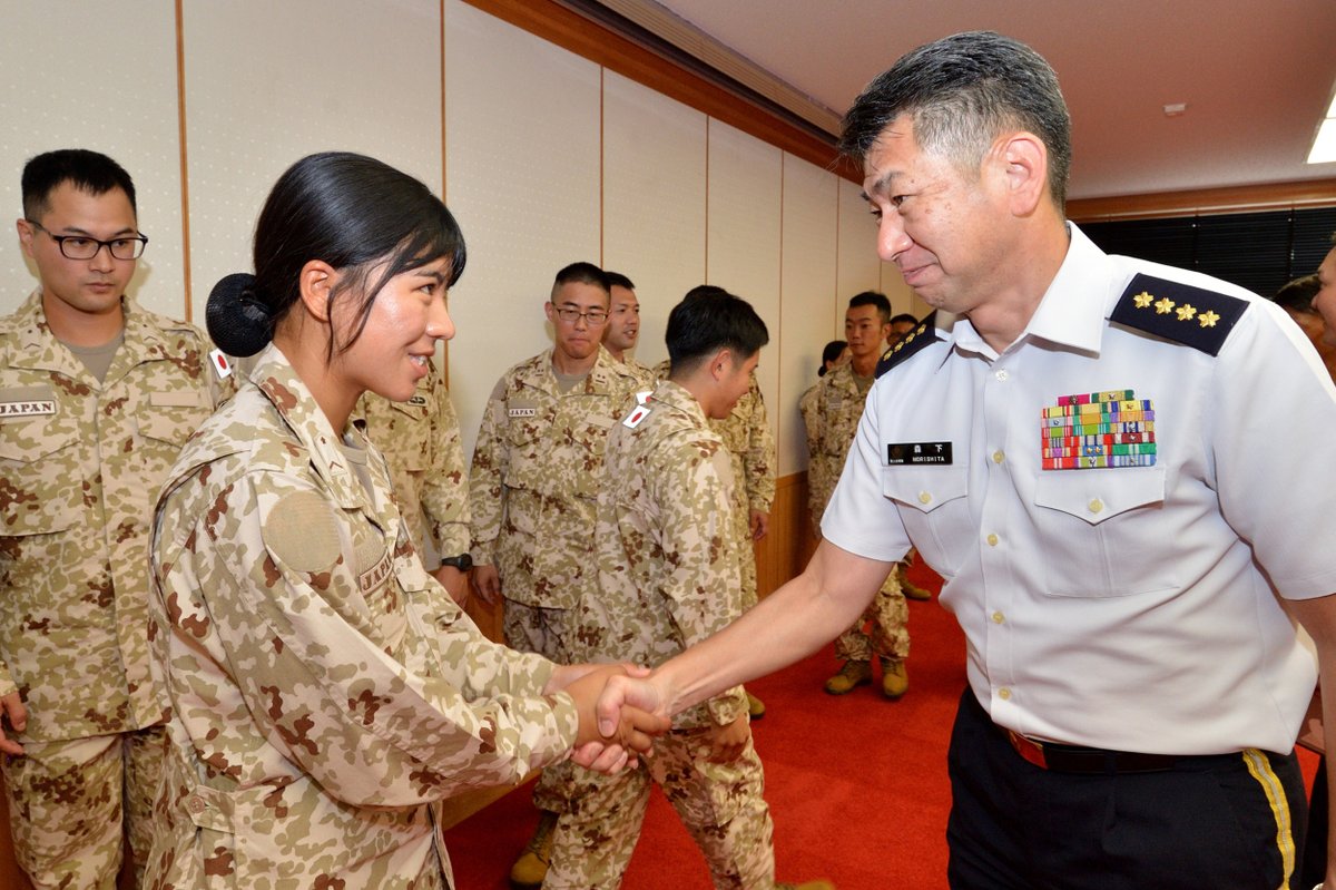 JGSDF_pr's tweet photo. 🇯🇵🇩🇯15 members of #EasternArmy have reported their departure to GEN Morishita ,CS,GSO to participate in capacity building cooperation project for Djibouti Armed Forces on OCT 4, 2024.
#JGSDF will advice in the fields of Engineering and heavy Engineering equipment maintenance. https://t.co/zCQAlHHXZg