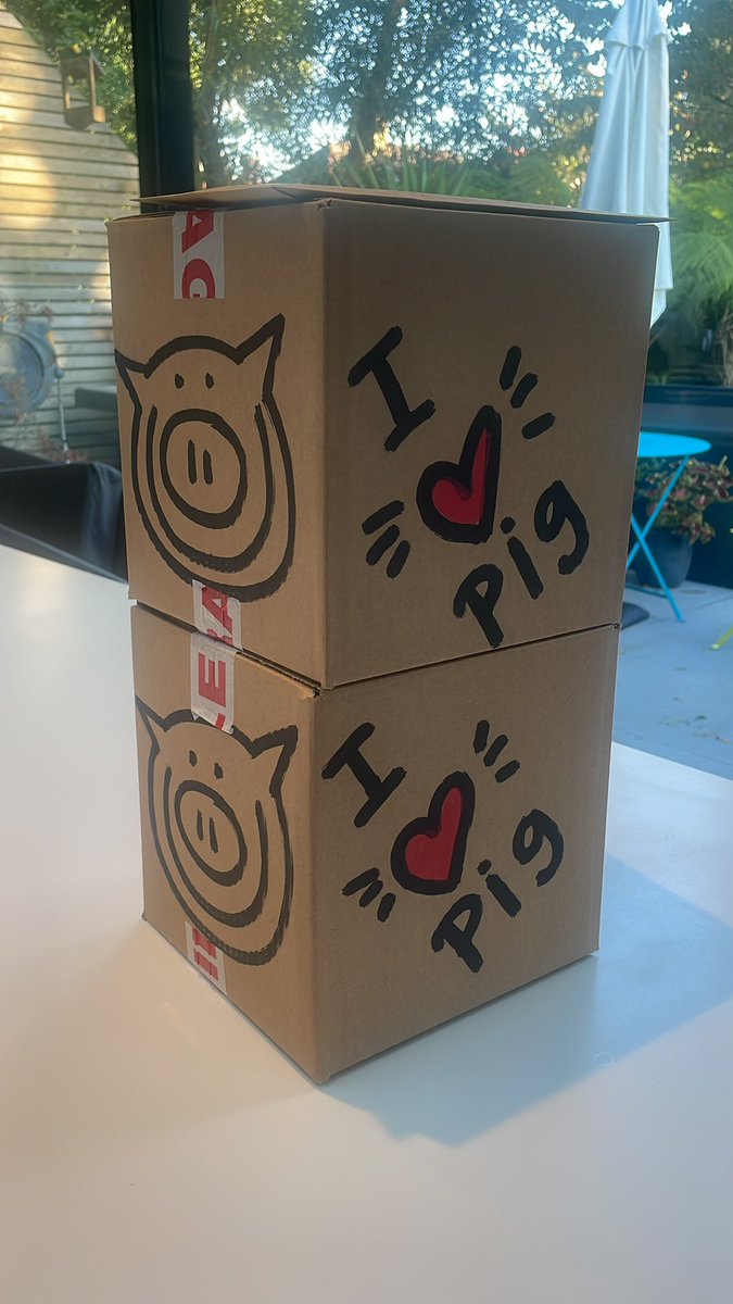 Pig’s shop is up and taking your orders. It’s all handmade so be sure to get your orders in early for Xmas. Diaryofpig.com