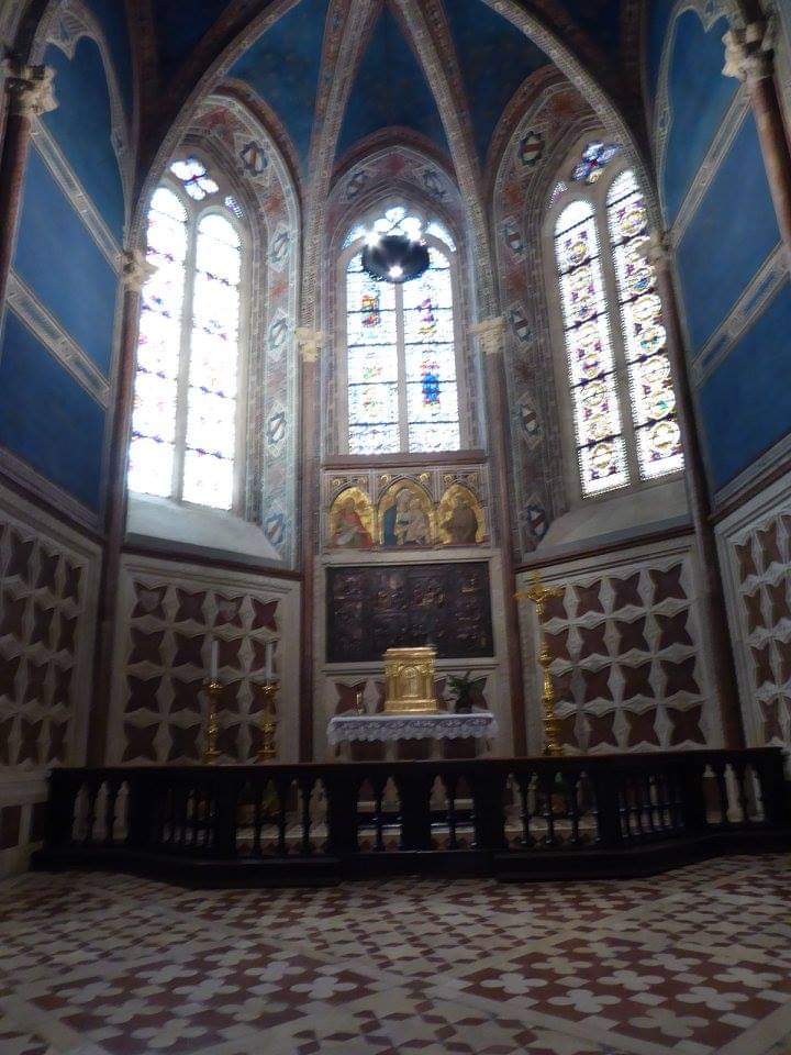 skymanuelima's tweet image. A Basílica de São Francisco de Assis, na região italiana da Úmbria, é a igreja-mãe da Ordem Franciscana e um Patrimônio da Humanidade desde 2000. A construção da basílica começou logo após a canonização de Francisco em 1228. #Basílica #SãoFrancisco_de_Assis #Assis #Itália #travel