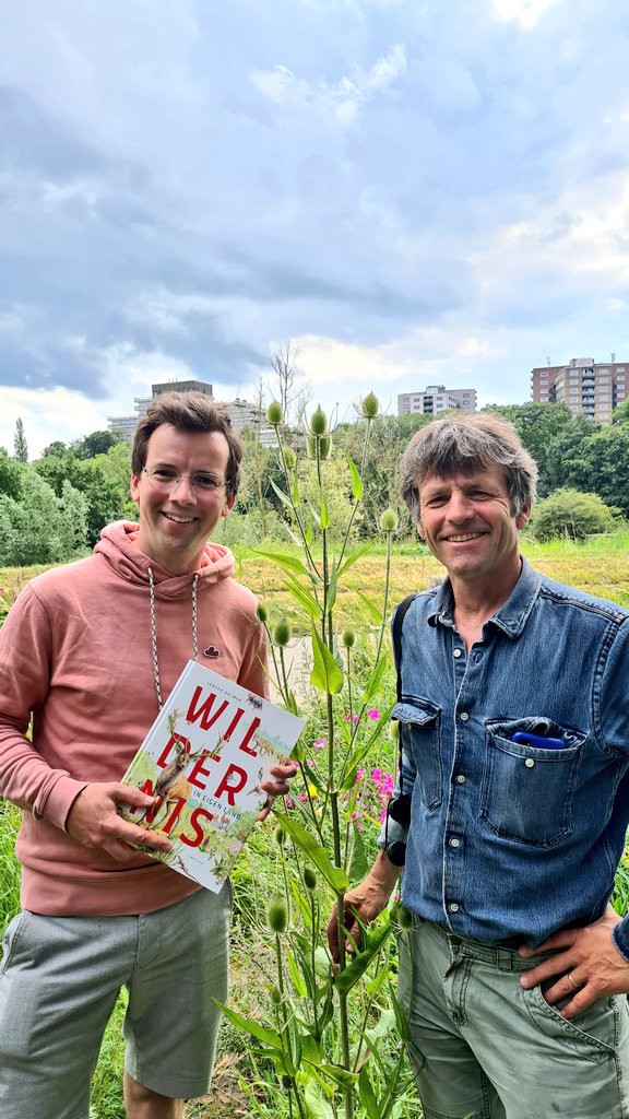 ARK Rewilding Nederland naar Bluesky (@arknatuur) on Twitter photo Nederland en België verdienen meer wilde natuur. <a href="/jeroenhelmer/">jeroen helmer</a> wil met zijn boek Wildernis in Eigen Land onze verbeelding aanzetten over wat er zou kúnnen. Zijn ecologische vergezichten zijn op veel plekken in ons land al realiteit geworden. @pieterderks schreef het voorwoord 💚 Nederland en België verdienen meer wilde natuur. <a href="/jeroenhelmer/">jeroen helmer</a> wil met zijn boek Wildernis in Eigen Land onze verbeelding aanzetten over wat er zou kúnnen. Zijn ecologische vergezichten zijn op veel plekken in ons land al realiteit geworden. @pieterderks schreef het voorwoord 💚