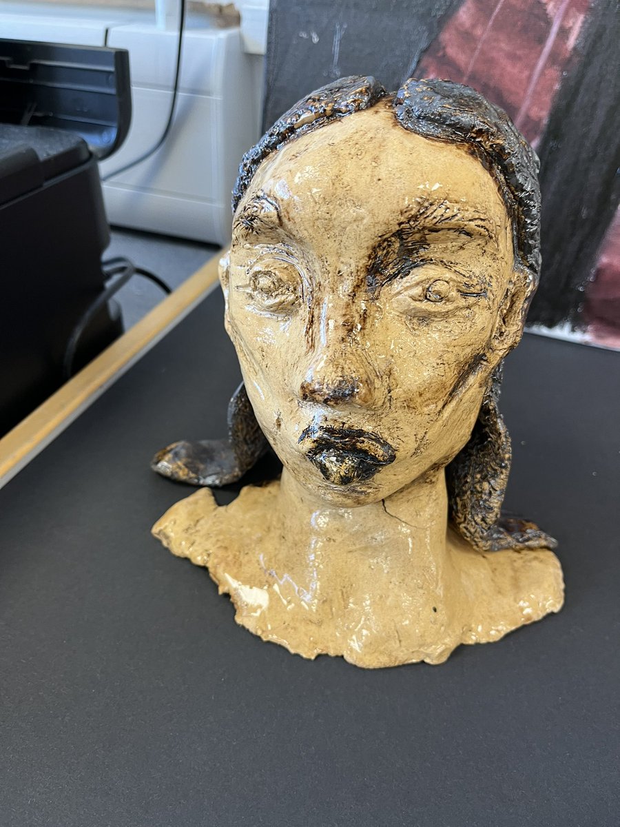 croydonhighart's tweet photo. Beautiful emotional ceramic heads #oxides #Glaze #Ceramics #GCSEArt @CroydonHigh @croydonhighart #AspireWithoutLimits #EveryGirlEveryDay 🎨 https://t.co/eDXoc0Nu7y