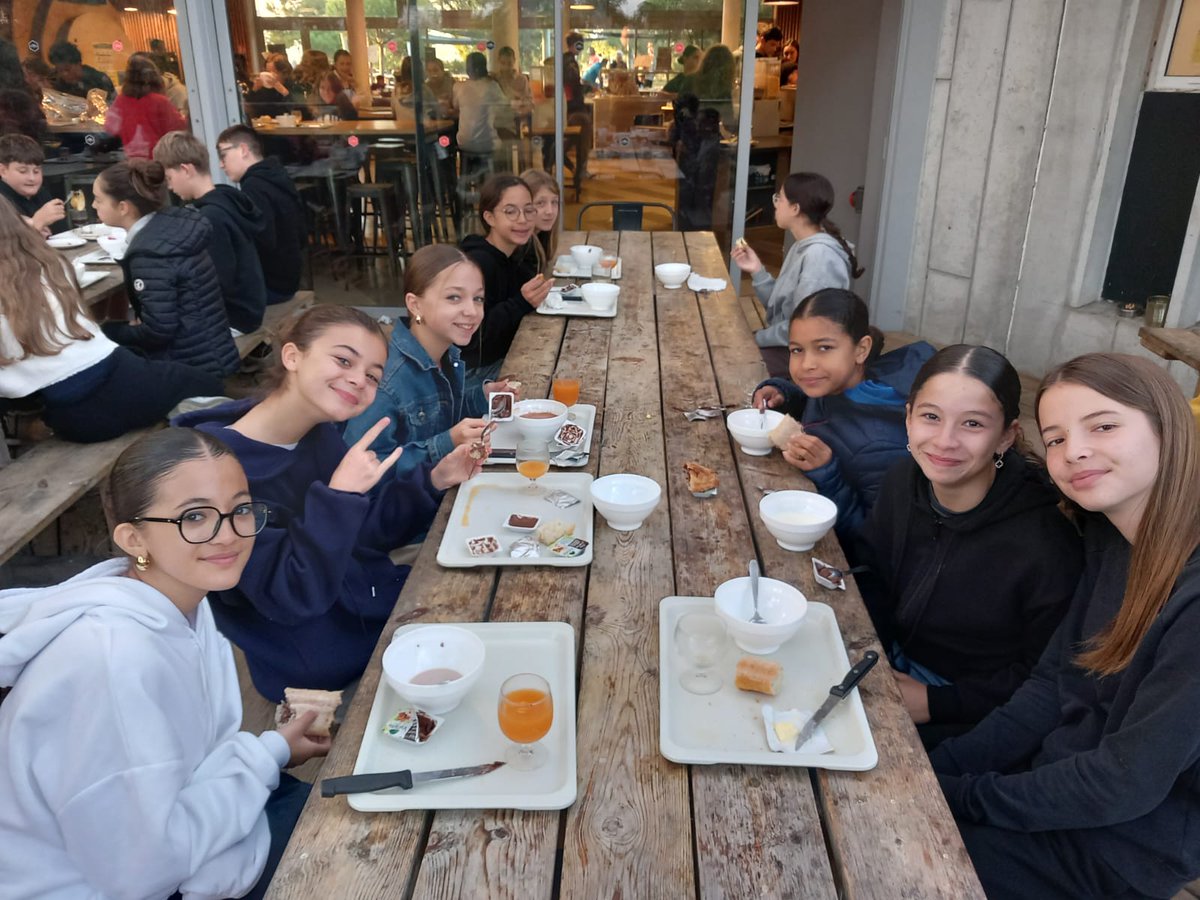 Collège Rabelais tweet media