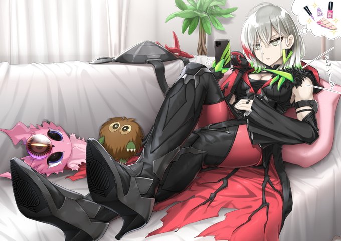 意外とカワイイ部屋に住んでるディアベルスター 