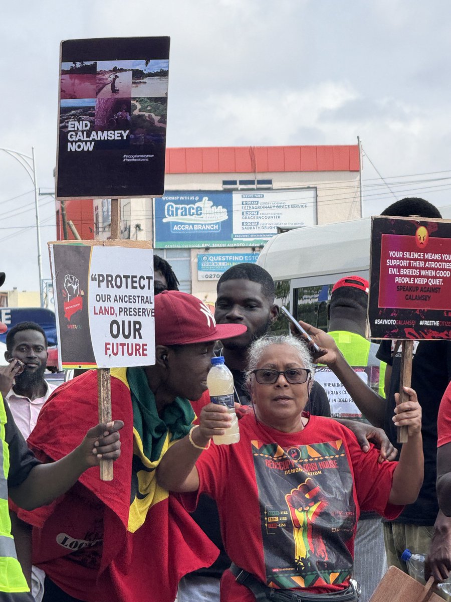 Look who is here todayyy!!! 

waiting for you guys at Okponglo so we move 

#FreeTheCitizens #StopGalamseyNow