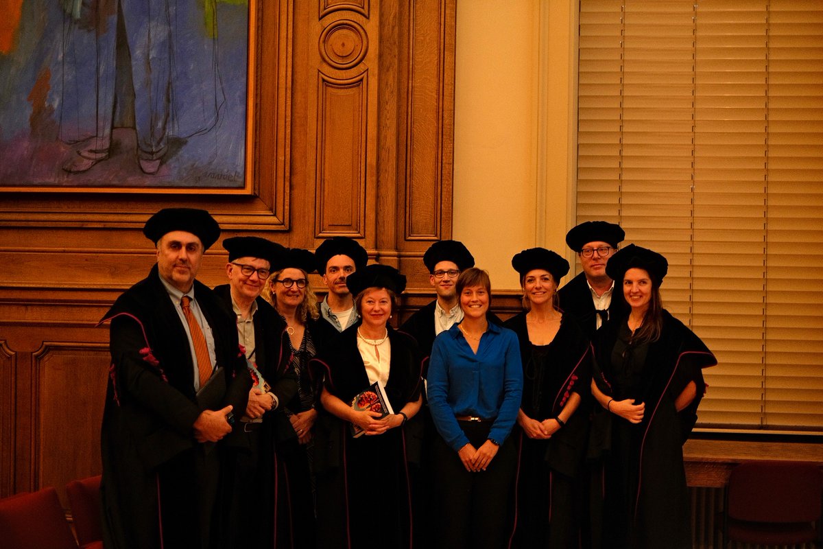 Laura Seldeslachts (@seldeslachtsl) on Twitter photo 🎉 The time has finally come... 🎉
Delighted to announce that I defended my PhD thesis Unravelling the pathogenic mechanism behind IAPA🎓
grateful to my brilliant supervisors <a href="/GreVVel/">Greetje Vande Velde</a> , Joost Wauters, Stephanie Humblet-Baron, <a href="/lagrou_katrien/">Katrien Lagrou</a> 🎉 The time has finally come... 🎉
Delighted to announce that I defended my PhD thesis Unravelling the pathogenic mechanism behind IAPA🎓
grateful to my brilliant supervisors <a href="/GreVVel/">Greetje Vande Velde</a> , Joost Wauters, Stephanie Humblet-Baron, <a href="/lagrou_katrien/">Katrien Lagrou</a>