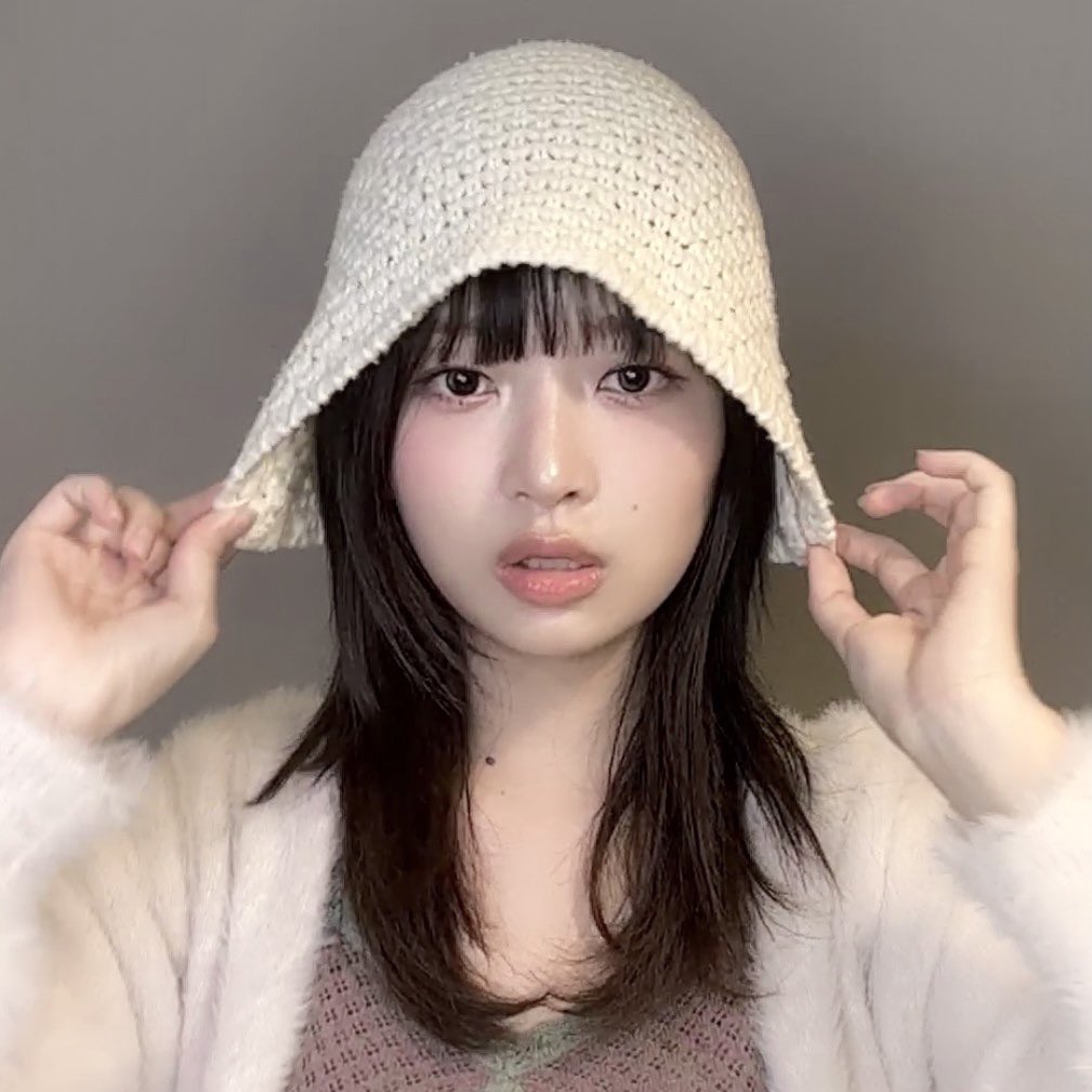 rei pics tweet media