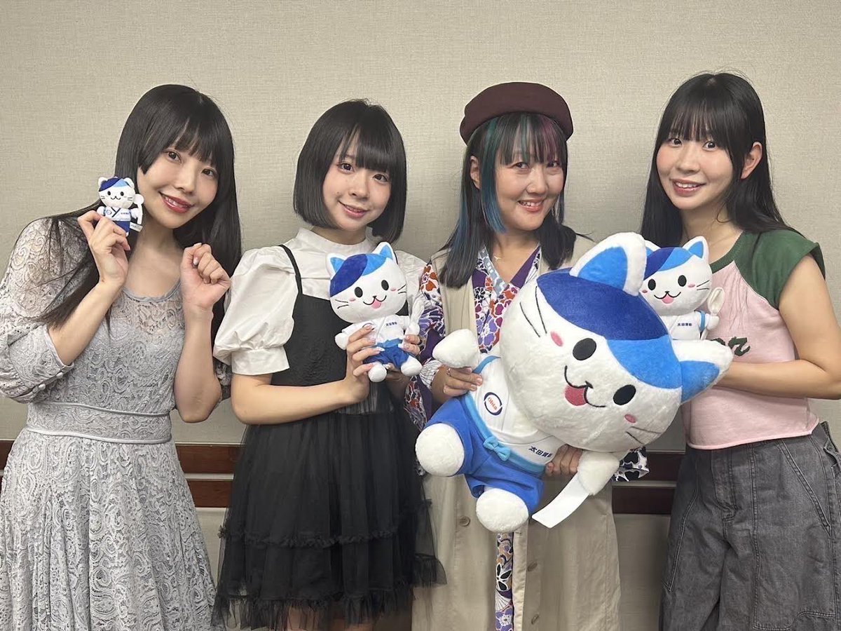 ohtainyan's tweet image. ／
明日昼☀️12:00からは📣
#太田胃散 presents
#でんぱ組.inc の We need the RADIO📻
＼

パーソナリティはでんぱ組.incより
❤️古川未鈴ちゃん　@FurukawaMirin 
🤍相沢梨紗ちゃん　@RISA_memesama 
💙高咲陽菜ちゃん　@takasaki__hina 

ゲストは #桃井はるこ ちゃん🎤
@momoiktkr 

LAST…