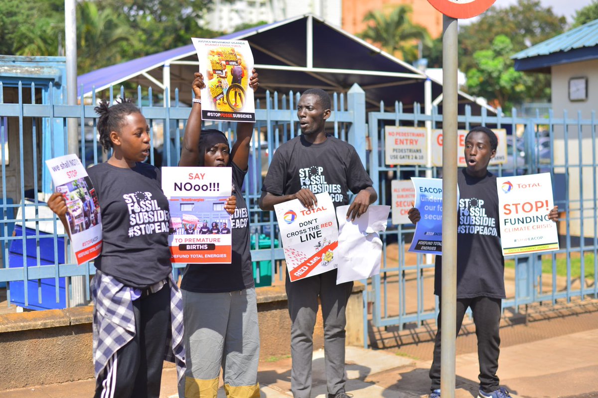 JusticeUg256's tweet image. We delivered the message, but the @EUinUG chose to ignore it. No one came out to receive the petition. They’d rather protect polluters than face the truth. But this fight is far from over. #ClimateJusticeNow #PeopleOverProfits #StopFossilSubsidies