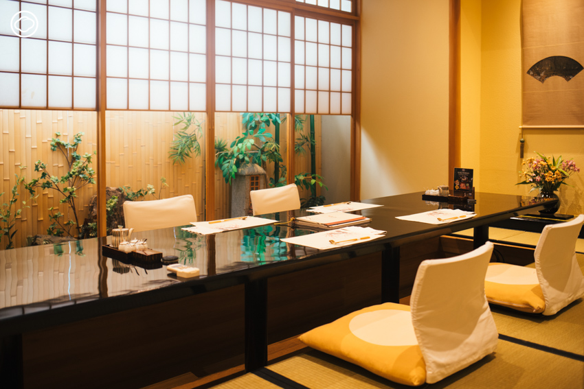 readthecloud's tweet image. คอลัมน์ #FullCourse มาแจกพิกัดร้านอาหารเจใจกลางกรุงเทพฯ กับร้าน #UmenohanaTH ที่เสิร์ฟอาหารญี่ปุ่นรูปแบบไคเซกิ มีทั้งเมนูมังสวิรัติ เมนูสำหรับคนกินเจ แถมมีเมนูปูหิมะ เนื้อ และปลาย่าง รวมถึงอาหารญี่ปุ่นอื่น ๆ อีกด้วย #readthecloud readthecloud.co/umenohana/