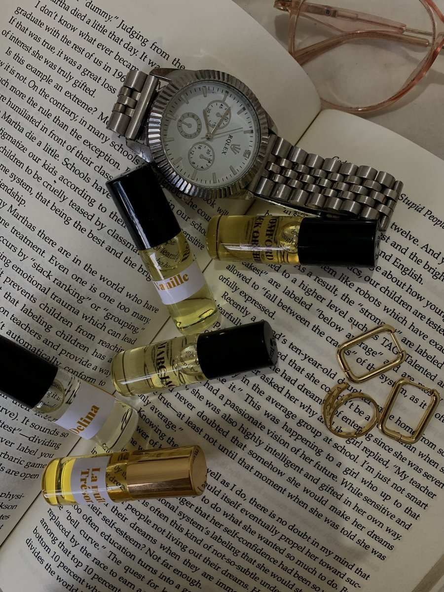 lynelvis_'s tweet photo. Business dump😍!  
We have testers incase you don’t know which perfume you should commit to🥹 https://t.co/hWIkSxbFL7