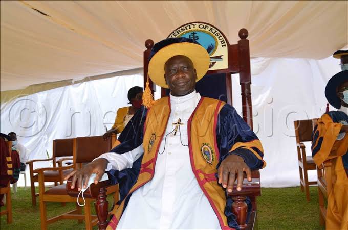 The Chancellor, Br Casio Aizire : “Prioritize faith, realize your immense potential, and value time. As you embark on your next chapter, remember these pillars of success.” 
His wisdom guides our graduates towards a promising future. 
#UniK9thGraduation