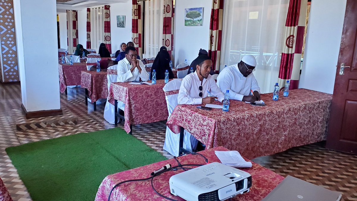 pwls011's tweet photo. Conducted a workshop for social media and radio influencers on Fgm at Grande Hotel,Isiolo. Social media and radio influencers play pivotal roles in creating awareness in the community.  #EndFgm #InfluencersWorkshop https://t.co/YmVjxWJiBg