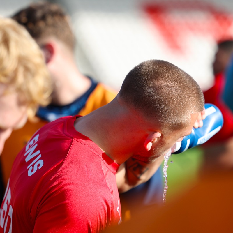 wowhydrate's tweet photo. The countdown is on. ⏱️

@hullkrofficial face Warrington Wolves this evening for a place in the Super League Grand Final, supported every step of the way by WOW Hydrate.

UP THE ROBINS! 🔴⚪️

#WOWHydrate #YouWithMoreWow #HullKR #SuperLeague