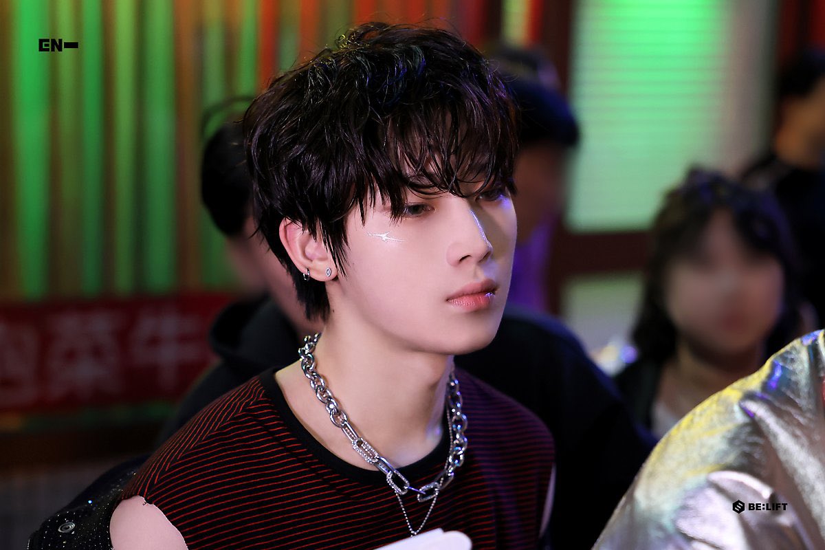 parksvnqhoon's tweet photo. SUNOO?????? https://t.co/OAYba068RO