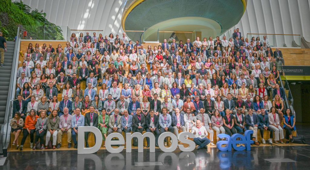 Youth Business Spain (@ybspain) on Twitter photo Sin duda fue un día redondo en el que pudimos compartir proyectos y experiencias, conectar con otras fundaciones y seguir reivindicando el valor de nuestro trabajo.
Gracias <a href="/foro_demos/">Foro_Demos</a> Sin duda fue un día redondo en el que pudimos compartir proyectos y experiencias, conectar con otras fundaciones y seguir reivindicando el valor de nuestro trabajo.
Gracias <a href="/foro_demos/">Foro_Demos</a>