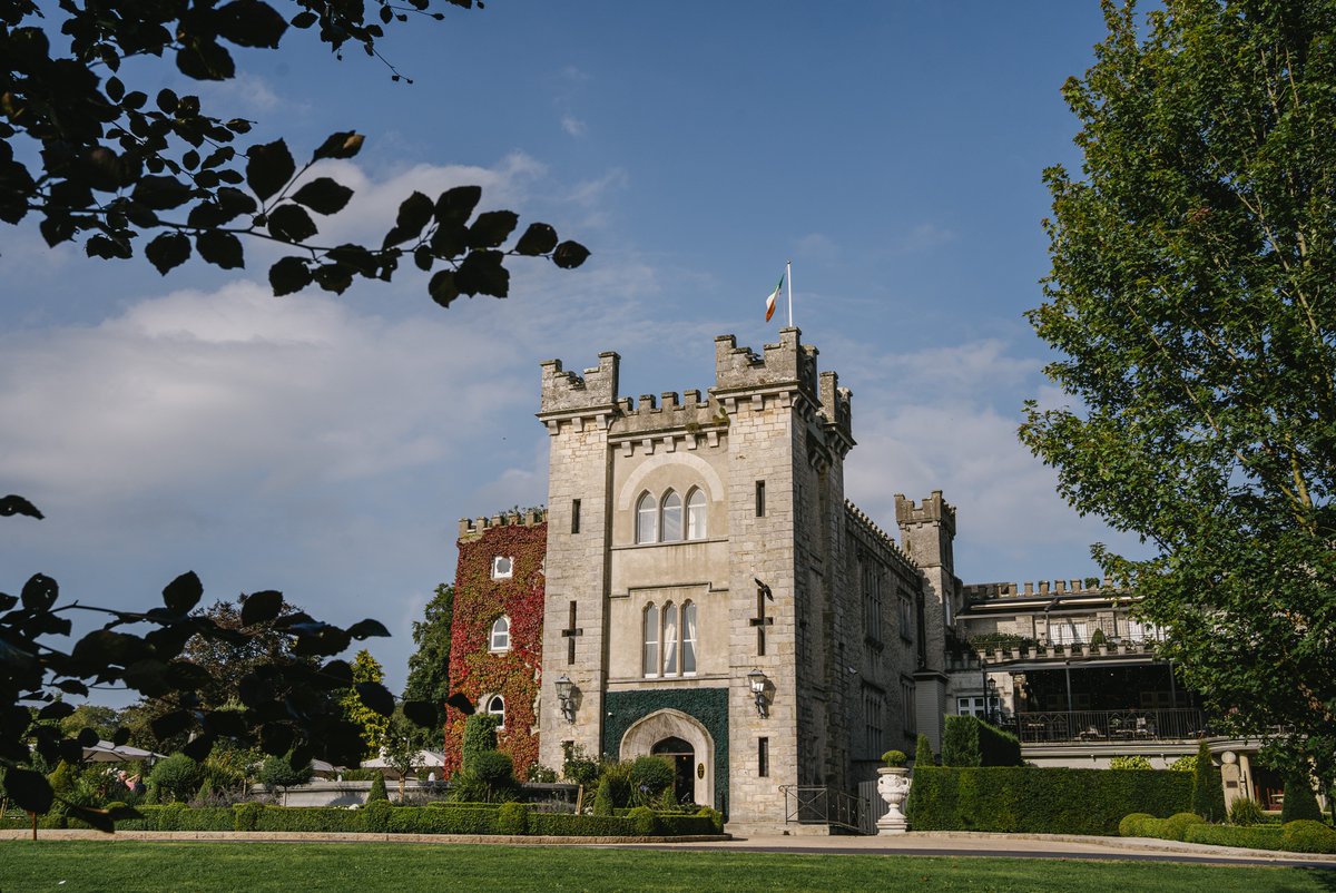 Autumn at Cabra Castle never disappoints 🍂

Book your Autumn escape now at: cabracastle.com/offers

📸 Francis Meaney

#CabraCastle #Cavan #Autumn #Break #IrelandsHiddenHeartlands