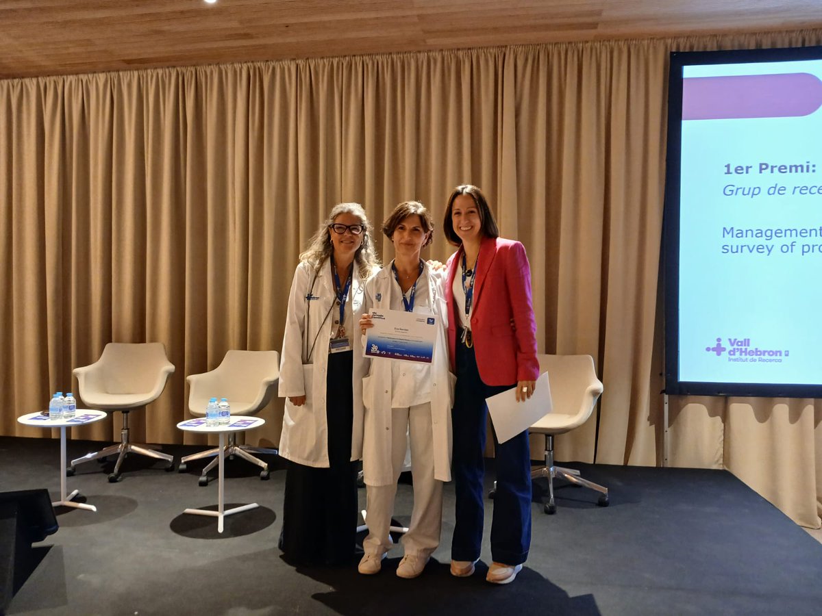<a href="/EatrisEric/">EATRIS</a> 🎉Congratulations to the winners in the Non-Medical Health Professionals category: 
1st award: Eva Gavilán
2nd award: Laia Ventura #18JornadaCientíficaVH