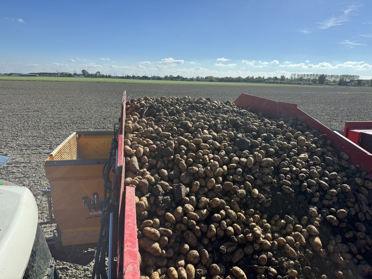 Joar van der Velde🚜 tweet media