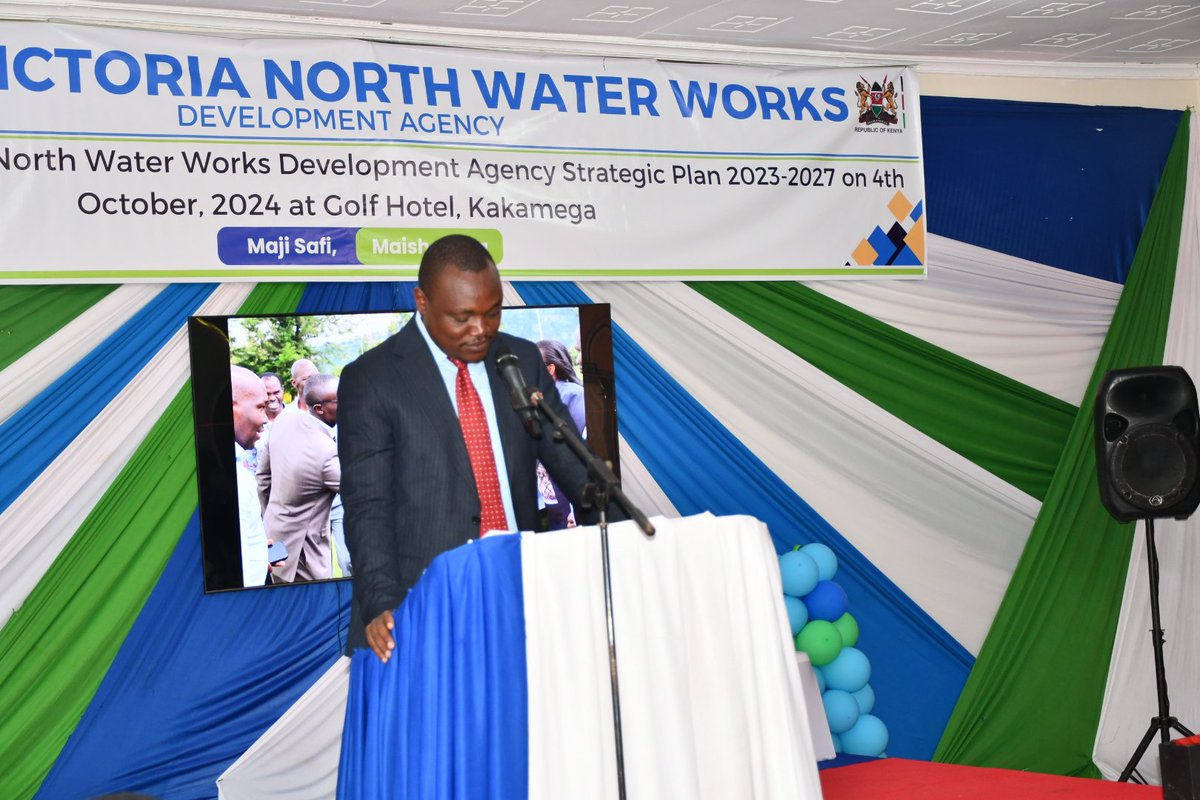 LVNWWDA's tweet photo. Our CEO @wamalwajl has assured the guests and stakeholders that he will work hard towards realizing the Strategic plan implementation.

#LVNWWDAStrategicPlanLaunch https://t.co/IRsxgfyNiK