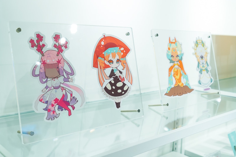 animatetimes's tweet photo. #妖精夜行 ならではの展示＆グッズが森だくさん！　たくさんの愛に包まれた空間をお裾分け

短期連載「はぐれ妖精の妖精夜行見聞録」第4回「POP UP STORE ～森の収穫祭～」レポート

#悠木碧

https://t.co/V6syinRO4E https://t.co/MNY5jQ8YUN