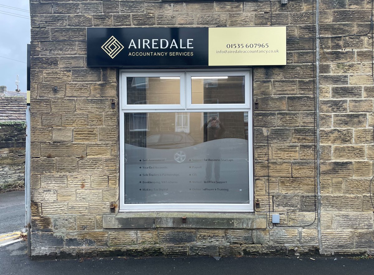shopsigndesign's tweet photo. Airedale Accountancy (Recently Rebranded!)
📷New signage &amp; window etch graphics.
https://t.co/UhrBfvhaLD https://t.co/8uNjSRrp13