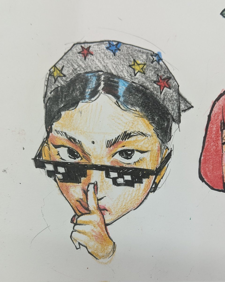 m4yuaw's tweet photo. made this self portrait for class 😋 https://t.co/t1Vp30Mwu1