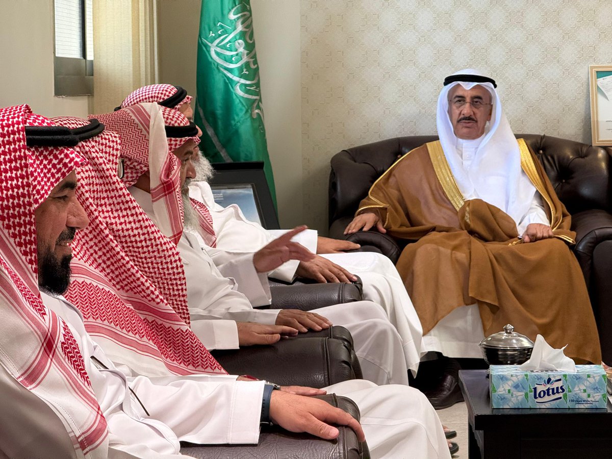 Maa100060720's tweet image. التقى اعضاء مجلس إدارة جمعية ماء لخدمات المياة بسعادة محافظ رياض الخبراء الاستاذ فهد بن حسن السلطان وتم اطلاع سعادته على أهداف الجمعية وخطتها القادمة
 
#الجمعة #ماء #القطاع_غير_الربحي