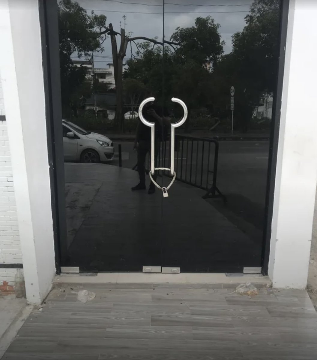cb_doge's tweet photo. I visited the OpenAI headquarters today but it was closed :( https://t.co/nTAgArh5QJ