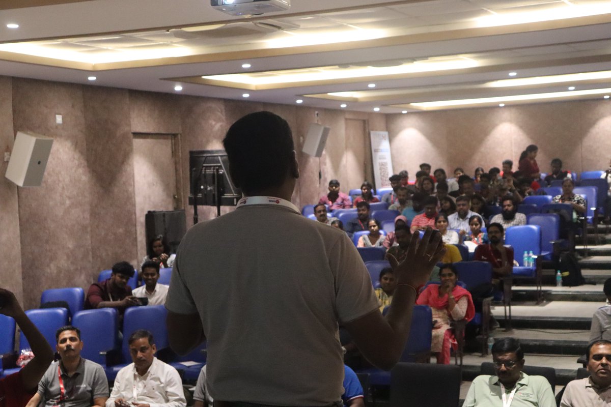 inoaug's tweet image. Balamurugan Natarajan shares Oracle APEX Template Component tips to simplify app development and boost engagement! 💻

#Oracle #LowCode #OracleAPEX #orclAPEXIndia #AI #GenAl #INOAUG #OracleCloud #OCI #OracleDatabase #Database23ai #OracleDeveloper #orcIAPEXJAPAC #ASEAN #OracleACE
