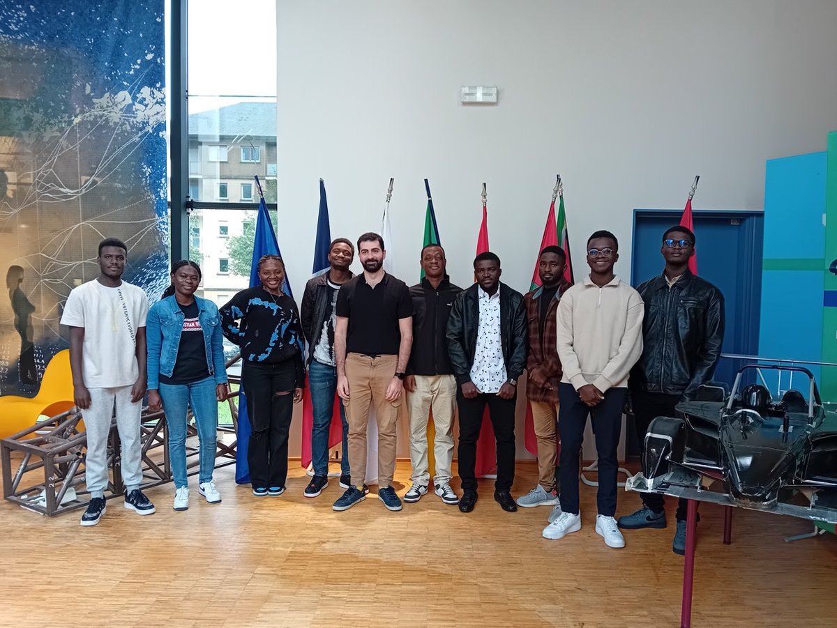 📷 C'est la #rentrée2024 ! Notre équipe vous souhaite une année remplie de réussites, d'innovations et de moments inoubliables ✨

🌍 Et cette année, nous accueillons des étudiants du Cameroun, du Congo, de la Côte d'Ivoire, du Maroc, de Djibouti et du Burkina Faso. WELCOME !