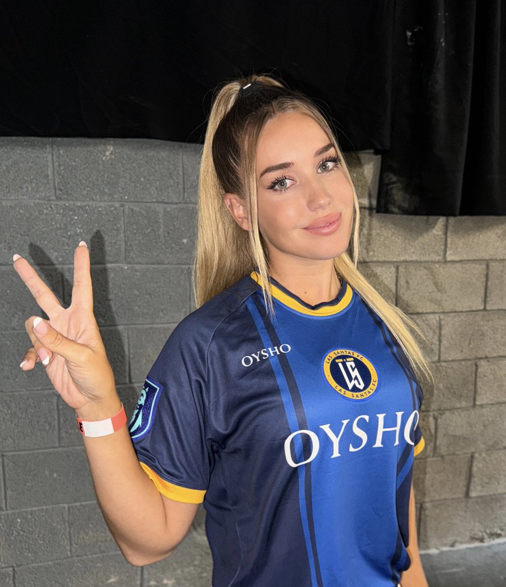 ༺𝒢ℯ𝓇𝓂𝓃 𝒿𝒽ℴ𝓃𝓈༻ tweet media