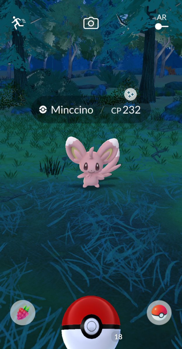 DryRubDoug's tweet photo. Good start on a Friday! 
#pokemongo #PokemonGOApp #ShinyPokemon https://t.co/hcs1oqnYg5