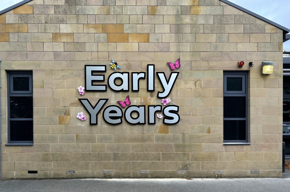 shopsigndesign's tweet photo. Crossley Hall Primary School.
📌Full school rebrand, with cheerful stand-off letters!
https://t.co/MuGuLvzCJN https://t.co/ooQYeZbHDr